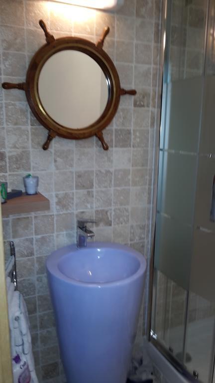 Apartament Le Saint Leonard...Il Est Bleu Honfleur Pokój zdjęcie
